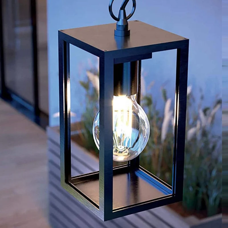 Sort aluminium loftlampe i sort