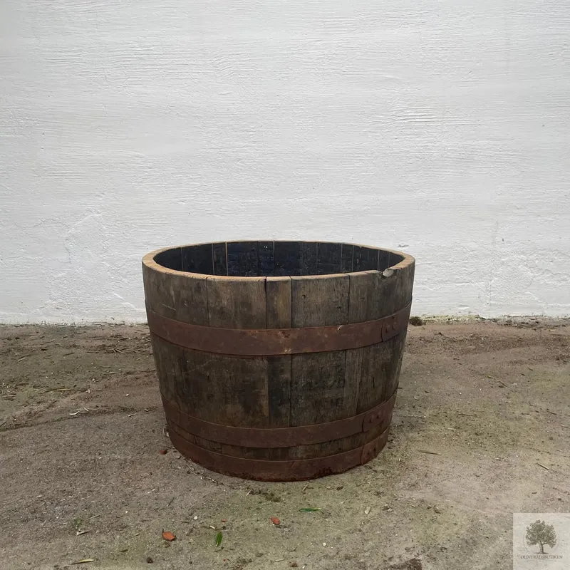 Halv vintunna i ek 65 x 45 cm