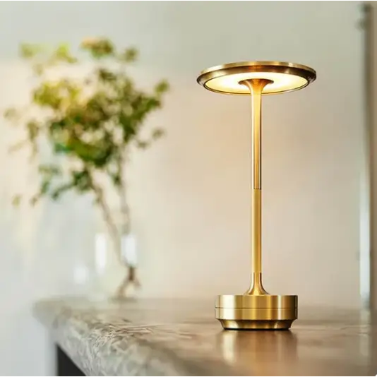 Trådløs Bordlampe med Justerbart Lys - Skab Stemning