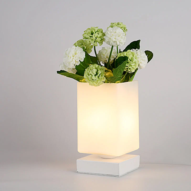 Romantisk Art Deco Natlampe i Glas til Elegant Indretning