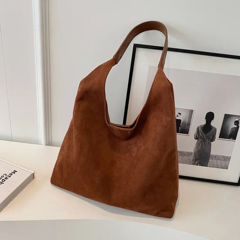 Elegant Tote i Blødt Naturmateriale
