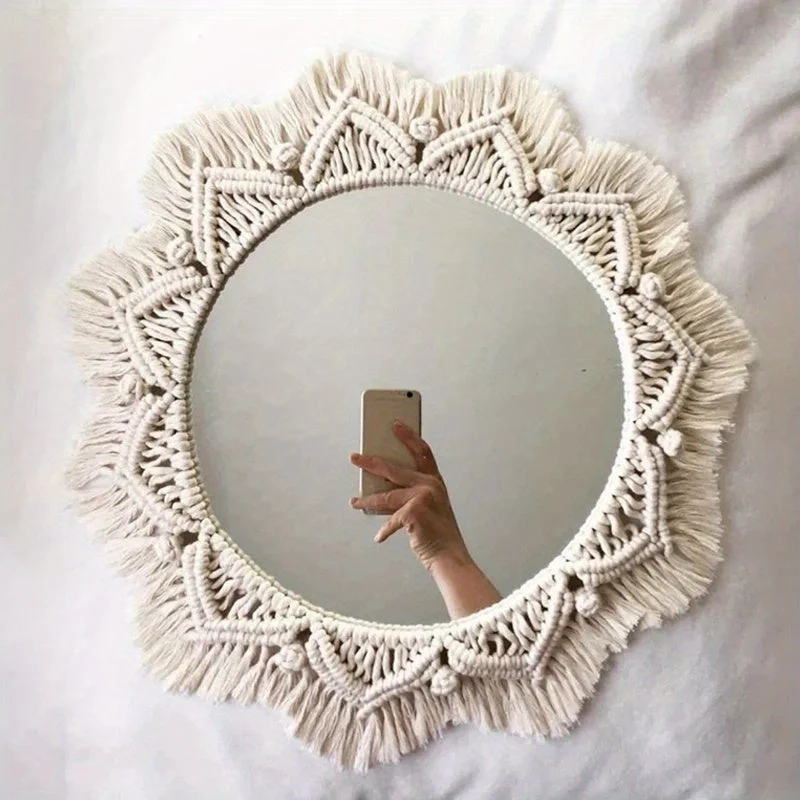 Rundt Væg Spejl med Macramé Frynser – En Boheme Accent til Dit Hjem