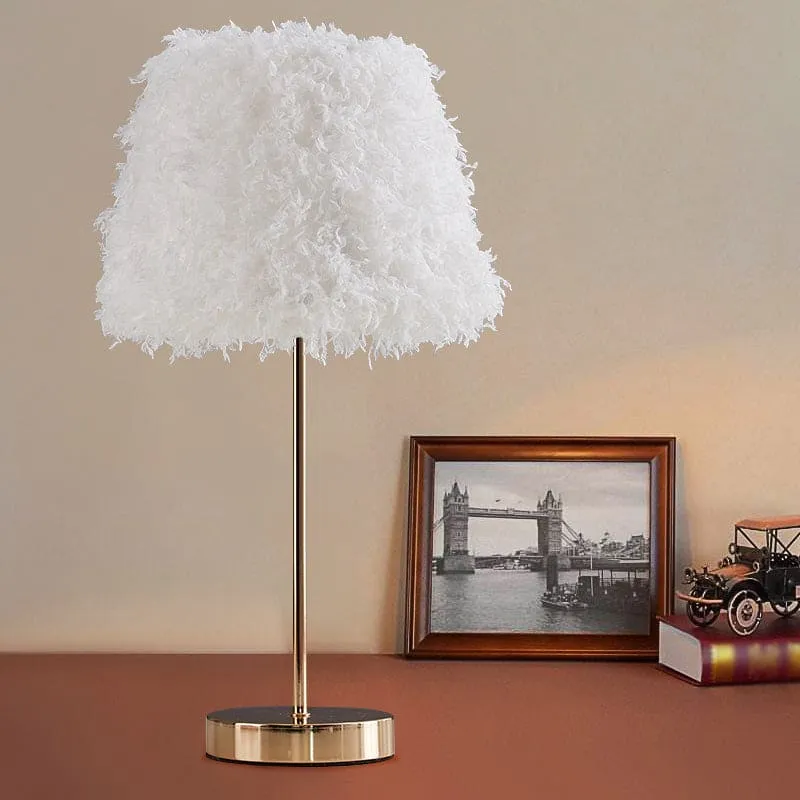 Moderne Bordlampe til Kommode med Blødt Lys