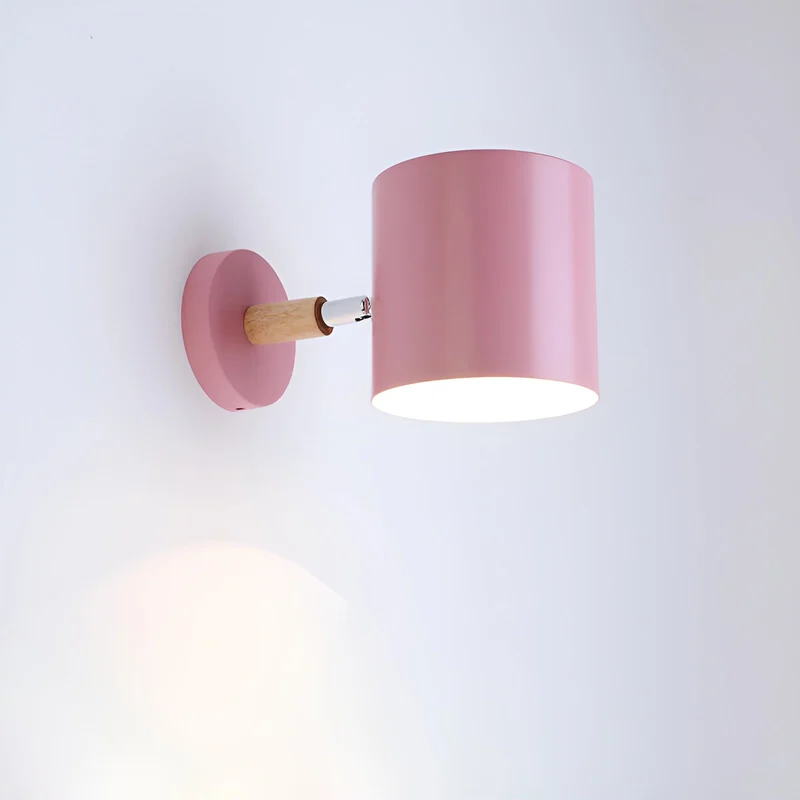 Elegant Pastel Væglampe – Justerbart Lys til Dit Hjem