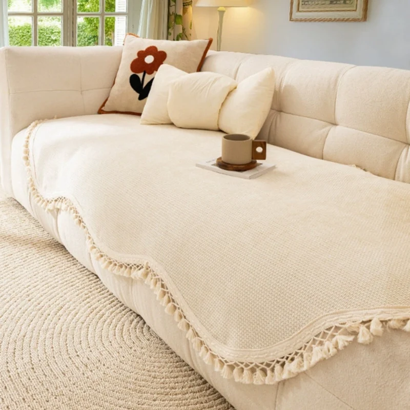 Elegant Sofaovertræk i Chenille med Moderne Quaster