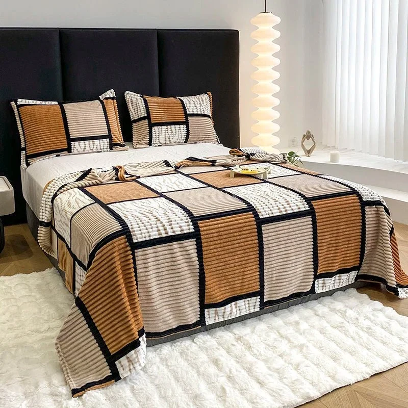 Blød og Varm Plaid i Tidløst Design til Sofa og Seng