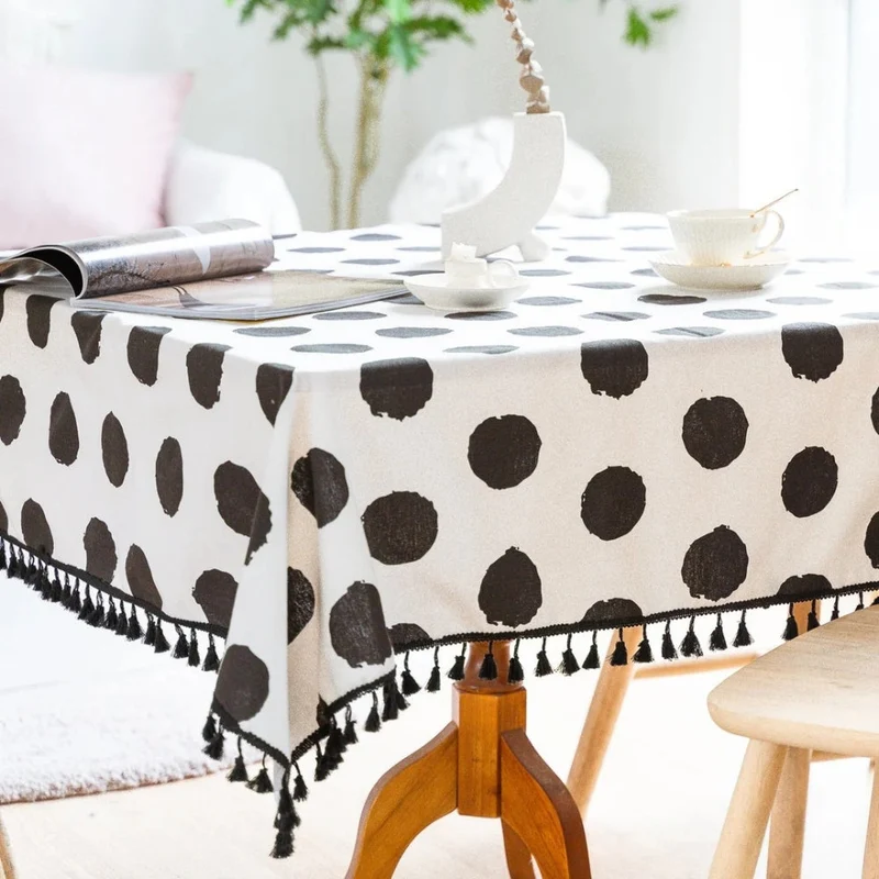 Elegant Polka Dot Dug i Voksdug - Stilfuldt og Praktisk Design