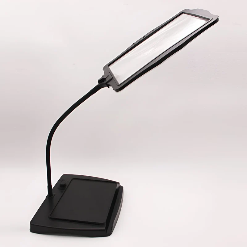 Forstørrelsesgulvlampe med justerbar arm og LED-lys