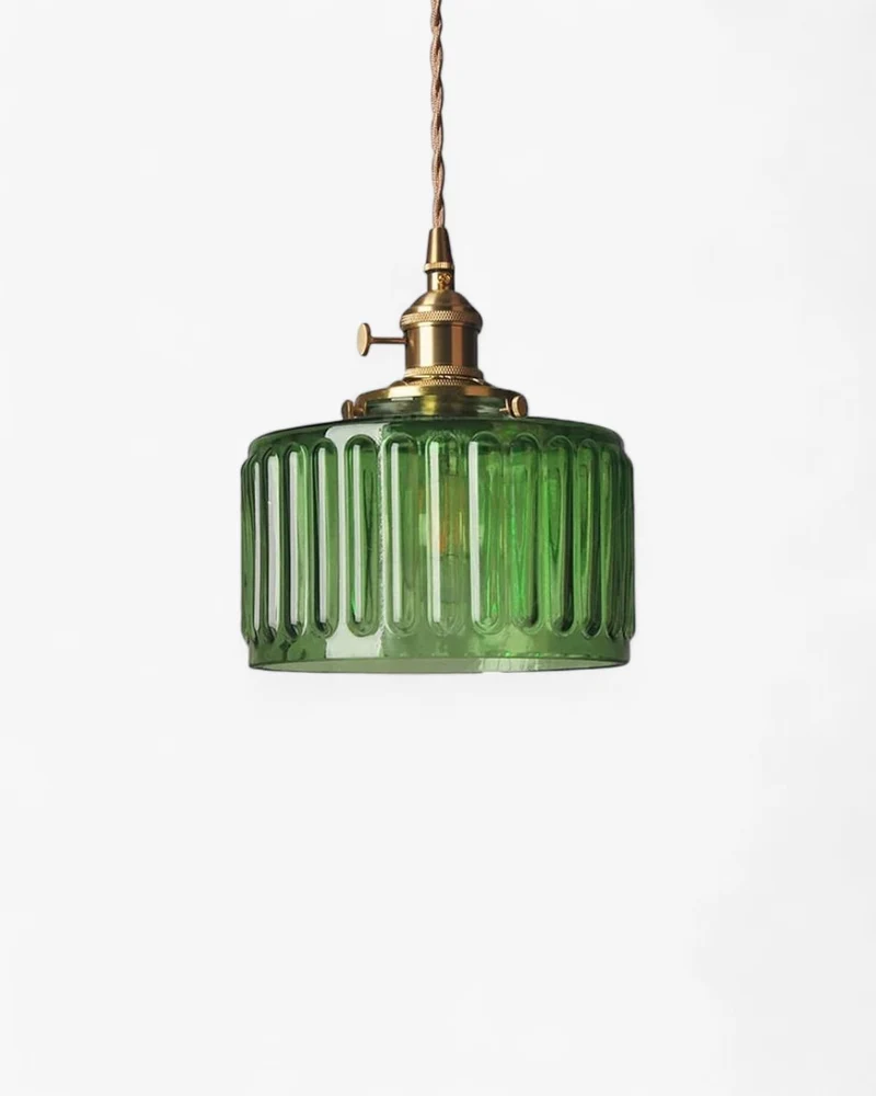 Elegant Glaspendel med Messingdetaljer - Skab Hygge i Hjemmet
