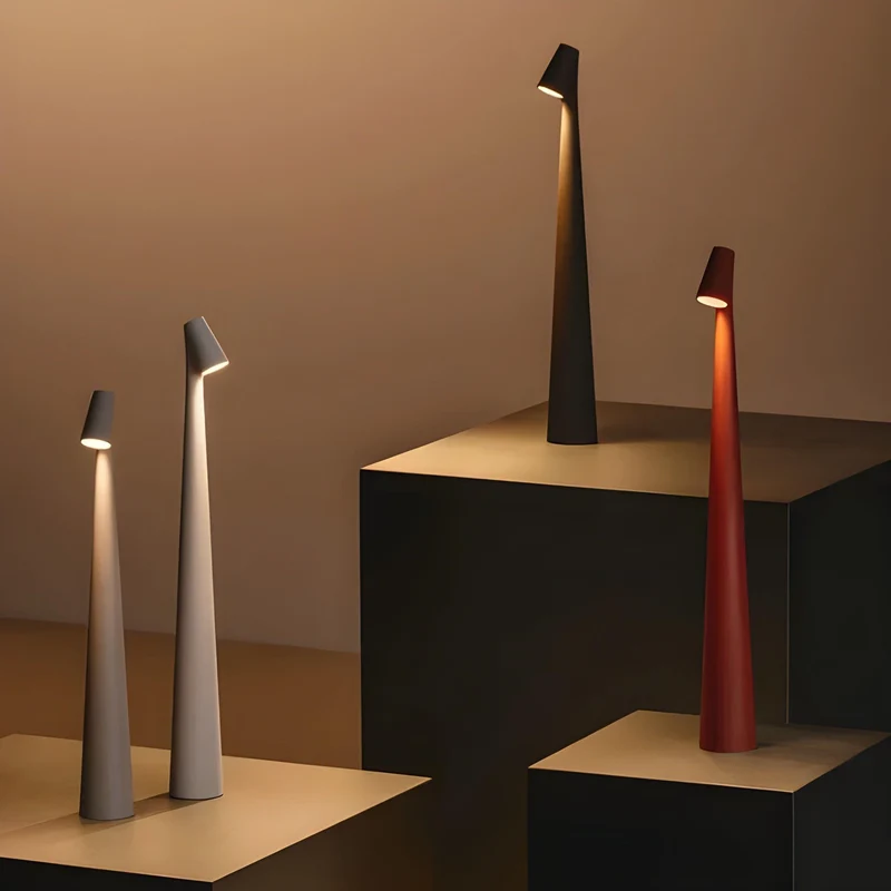 Trådløs LED Bordlampe – Stilrent Design & Fleksibel Belysning