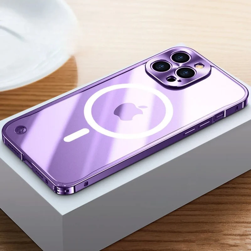 Elegant iPhone Pro Max Cover med Metal og MagSafe
