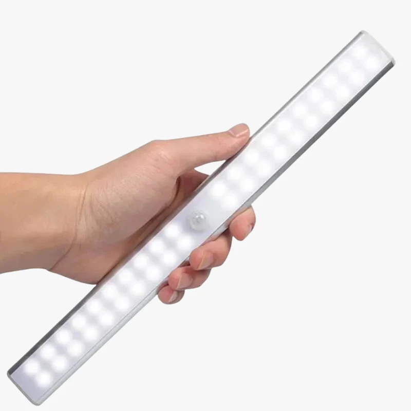 Automatisk LED Natlys med Magnetisk Montering og USB Opladning