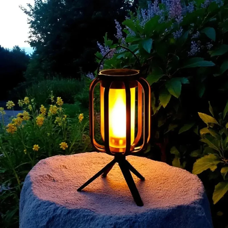 Udendørs Solcellelanterne med Realistisk Flammeeffekt
