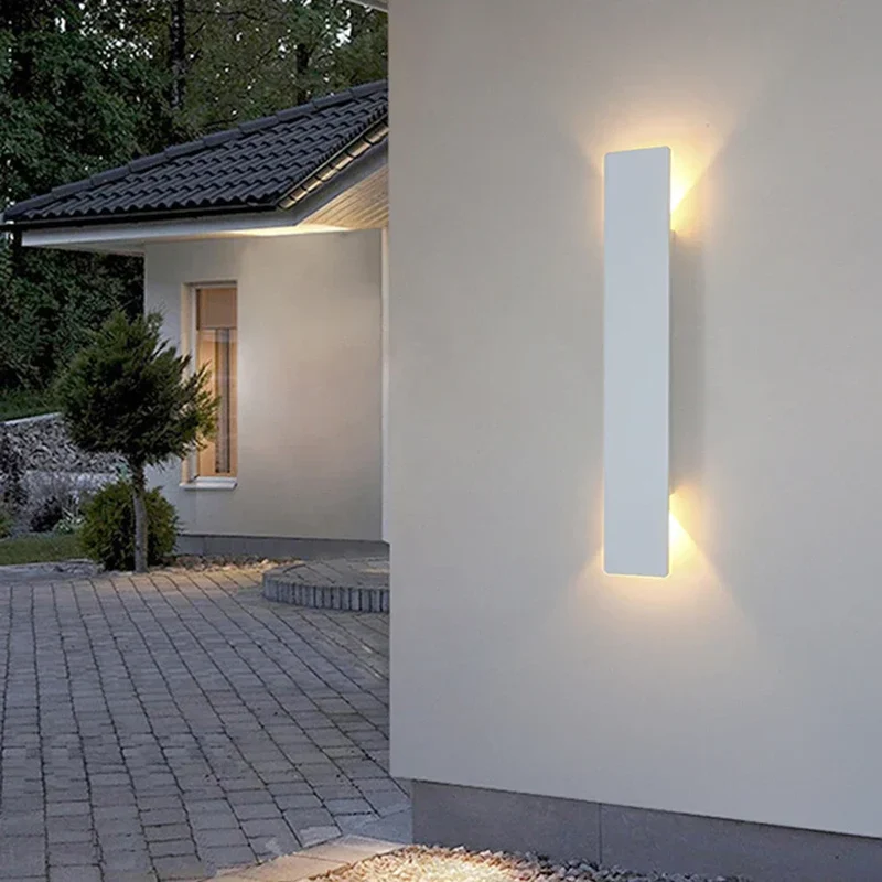Elegant LED Udendørslampe - Moderne og Vejrbestandig