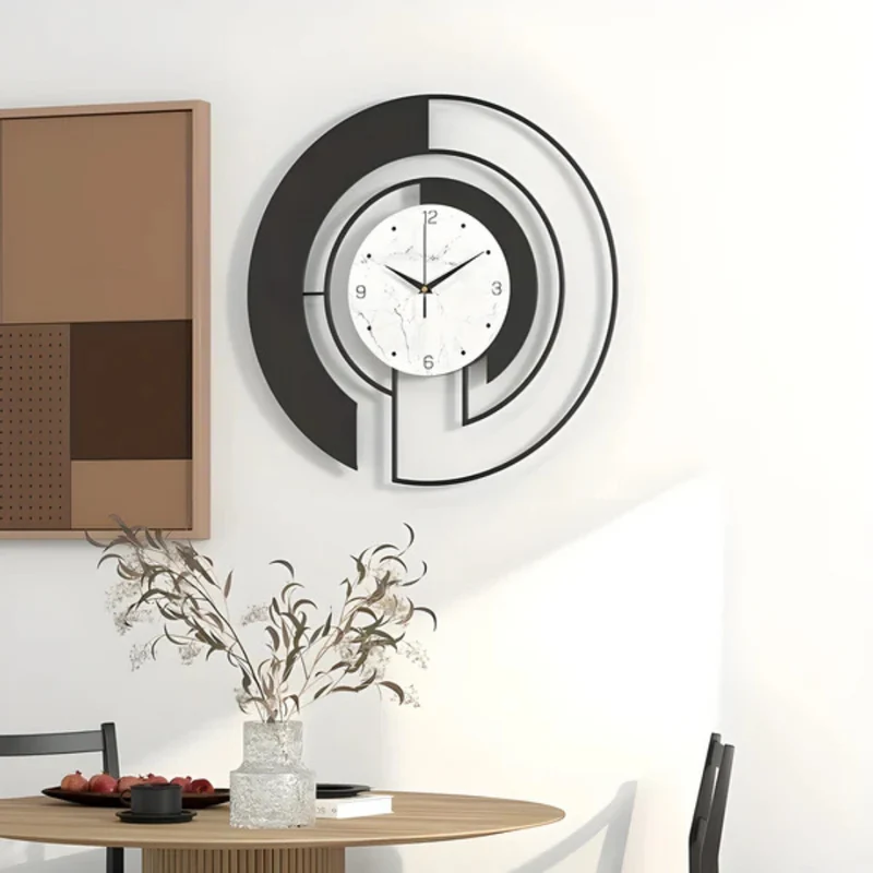 Stor Sort Moderne Vægur – Elegant Design til Dit Hjem