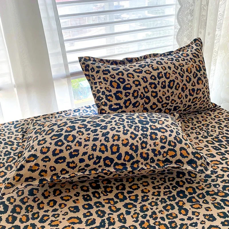 Eksklusivt Sengetæppe 220x240 | Trendy Leopardskindsdesign