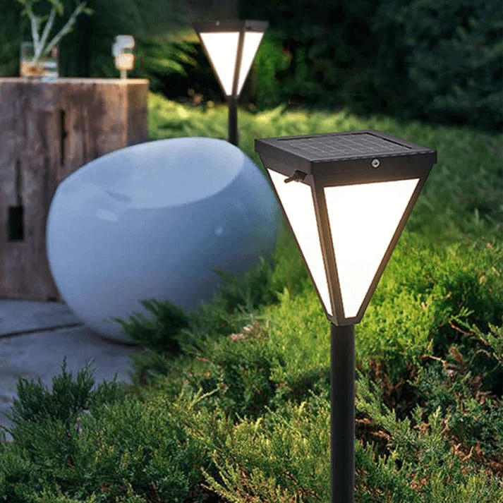Elegant LED Udendørslampe | Belysning til Have & Indgang
