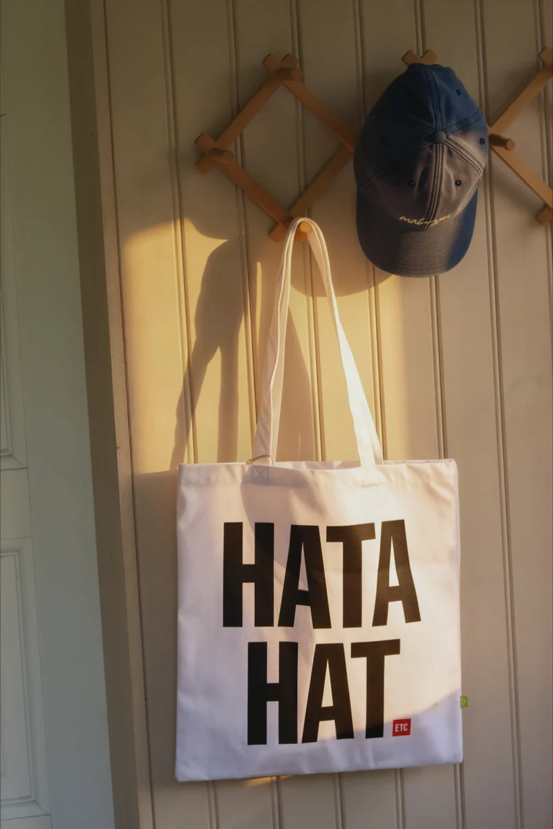 Hata hat tygpåse